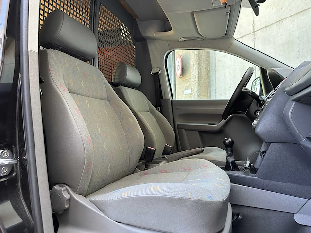 Volkswagen caddy 2.0 sdi 69pk 2007 (origineel-nl), 67-vbz-2 - afbeelding 24 van  45