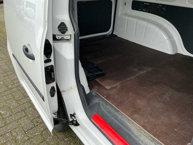 Volkswagen caddy 2.0 tdi l1h1 bmt tr. bedrijfswagen - afbeelding 10 van  27