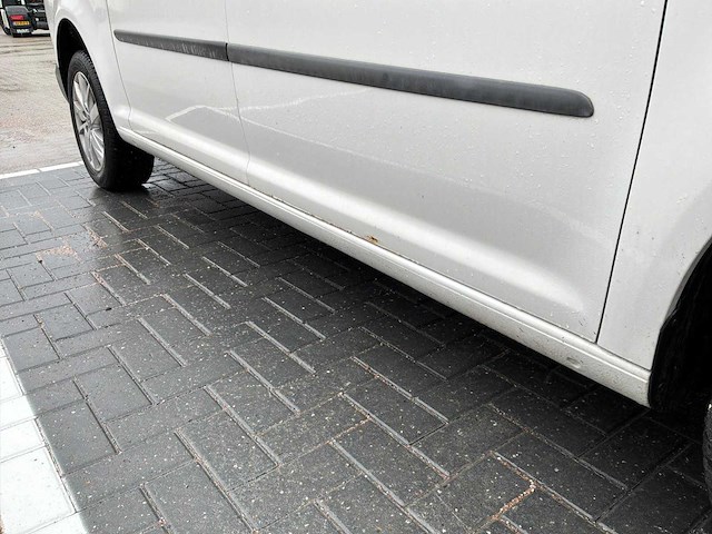 Volkswagen caddy 2.0 tdi l2h1 bmt com bedrijfswagen - afbeelding 17 van  26