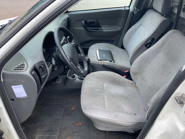 Volkswagen caddy bedrijfswagen - afbeelding 6 van  23