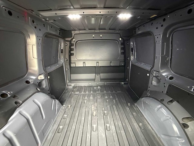 Volkswagen caddy cargo 1.5 tsi style bedrijfswagen - afbeelding 96 van  122