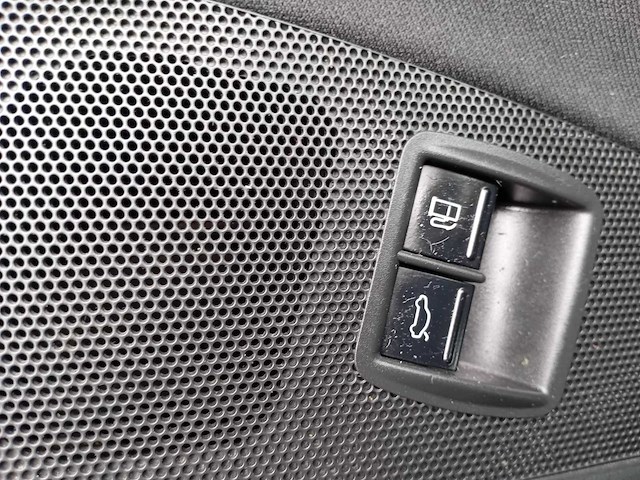 Volkswagen cc 2.0 tdi bluemotion, 39-zlj-9 - afbeelding 5 van  26