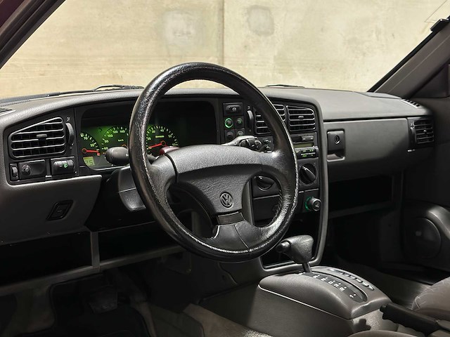 Volkswagen corrado 2.0 116pk 1994 (automaat) youngtimer, j-204-ng - afbeelding 16 van  42