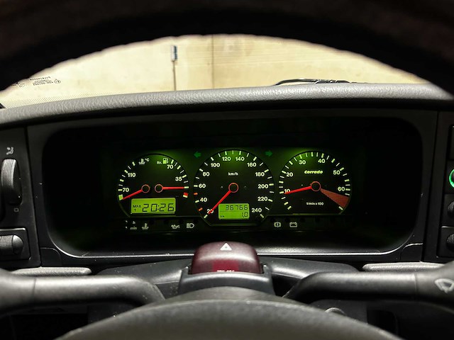 Volkswagen corrado 2.0 116pk 1994 (automaat) youngtimer, j-204-ng - afbeelding 21 van  42