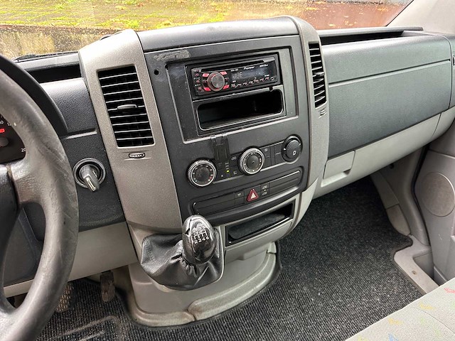 Volkswagen crafter 2.5 tdi l2h2 109pk 2008, ts-791-b - afbeelding 7 van  28