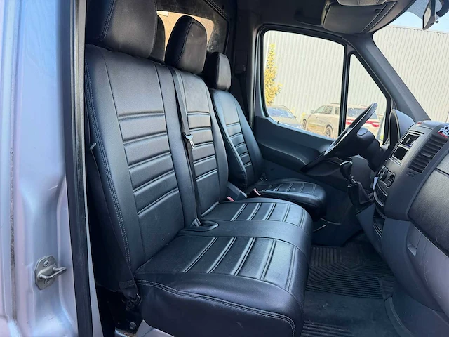 Volkswagen crafter 28 2.5 tdi l1h1 | 77-vpv-5 i - afbeelding 11 van  24