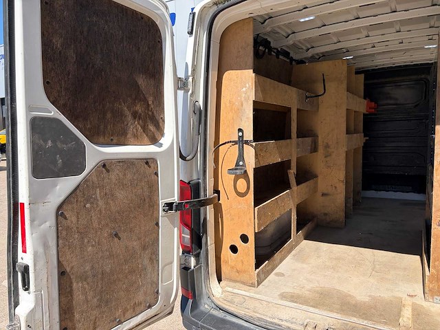 Volkswagen crafter 30 2.0 tdi l3h2 bedrijfswagen - afbeelding 2 van  27