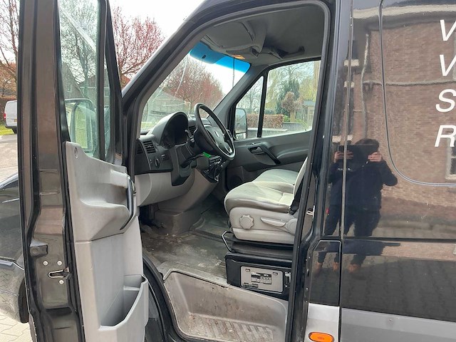 Volkswagen crafter 30 2.5 tdi l2 dc bedrijfswagen - afbeelding 17 van  30