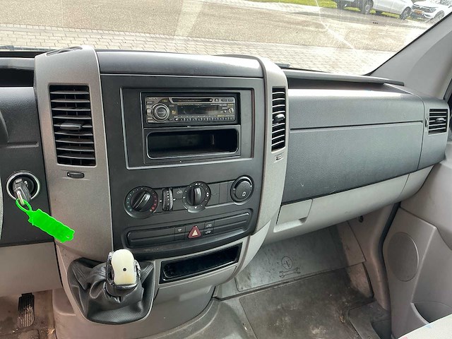 Volkswagen crafter 30 2.5 tdi l2 dc bedrijfswagen - afbeelding 20 van  30
