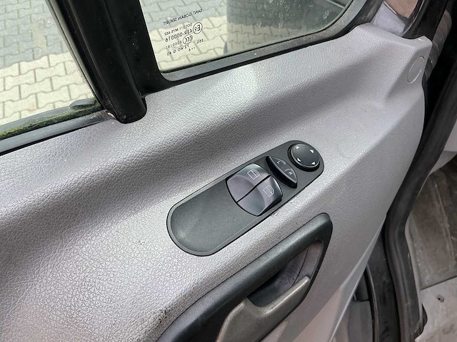 Volkswagen crafter 30 2.5 tdi l2 dc bedrijfswagen - afbeelding 24 van  30