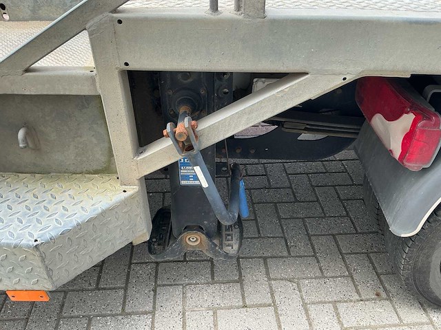 Volkswagen crafter 35 2.0 tdi be combi trekker + oplegger - afbeelding 15 van  38