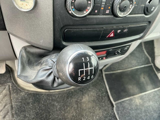 Volkswagen crafter 35 2.0 tdi be combi trekker + oplegger - afbeelding 28 van  38