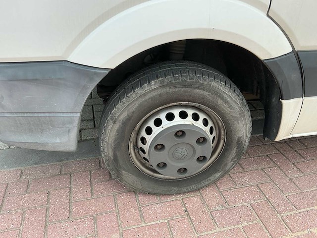 Volkswagen crafter 35 2.0 tdi l2h1 bmdc bedrijfswagen/oprijwagen - afbeelding 2 van  46