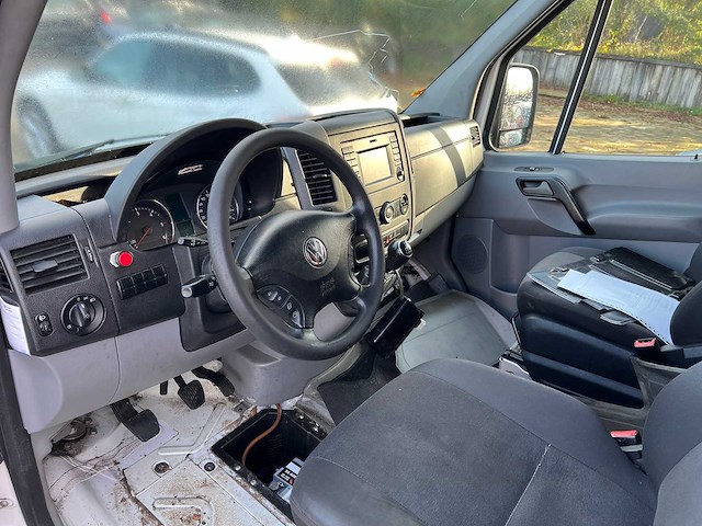 Volkswagen crafter 35 2.0 tdi l3h1, v-931-hh - afbeelding 7 van  13