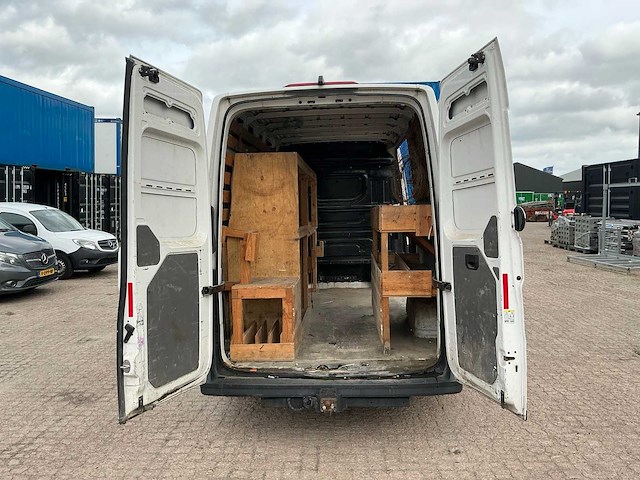 Volkswagen crafter 35 2.0 tdi l3h3 bedrijfswagen - afbeelding 3 van  31