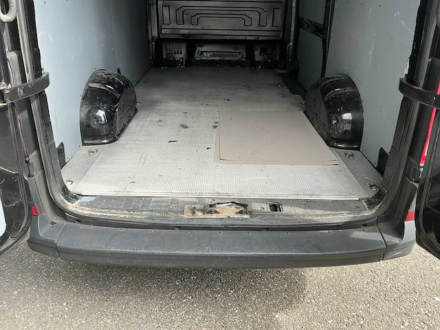 Volkswagen crafter 35 2.0 tdi l3h3 dc bedrijfswagen - afbeelding 21 van  33