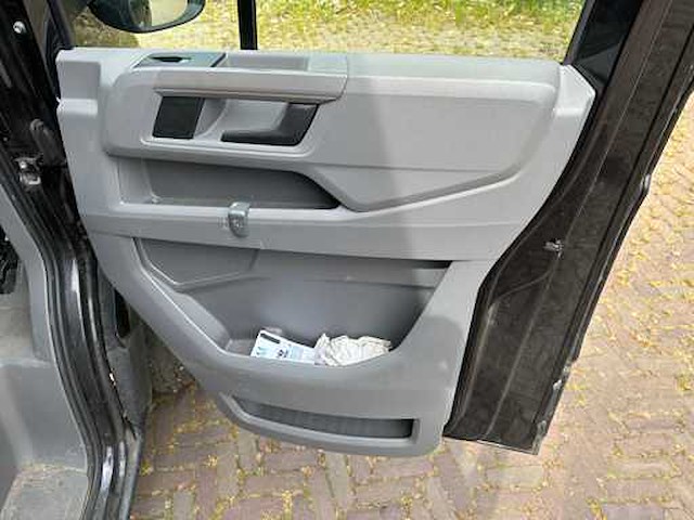 Volkswagen crafter 35 2.0 tdi l4 el highline 177pk 2018, v-106-nz bedrijfswagen - afbeelding 20 van  35