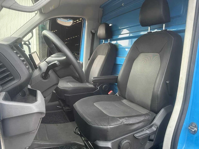 Volkswagen crafter 35 2.0 tdi l4 tr , vkz-60-p - afbeelding 13 van  17