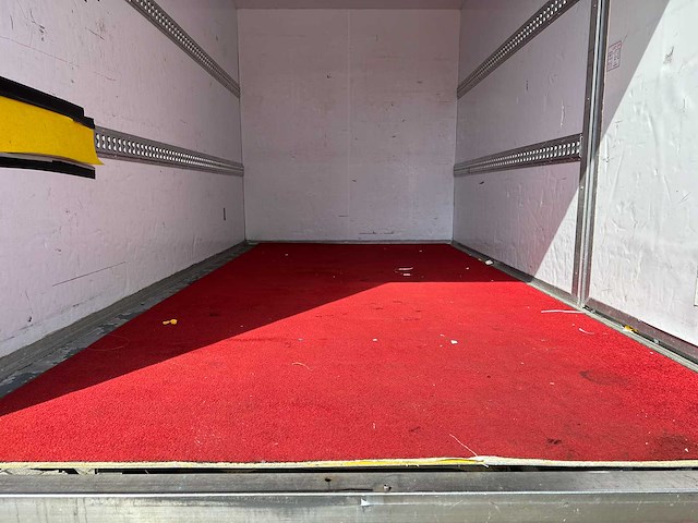 Volkswagen crafter 35 2.0 tdi l4h3 102pk 2020 (origineel-nl) 3-persoons, vgs-74-z - afbeelding 22 van  31