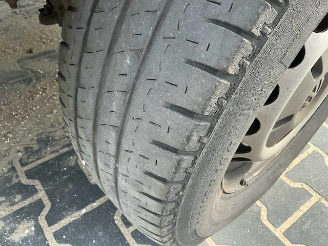 Volkswagen crafter 35 2.5 tdi l2 be combi bedrijfswagen - afbeelding 17 van  30