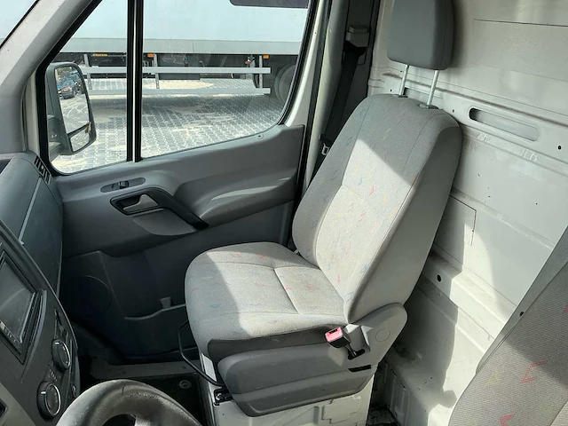 Volkswagen crafter 35 2.5 tdi l2 be combi bedrijfswagen - afbeelding 5 van  30