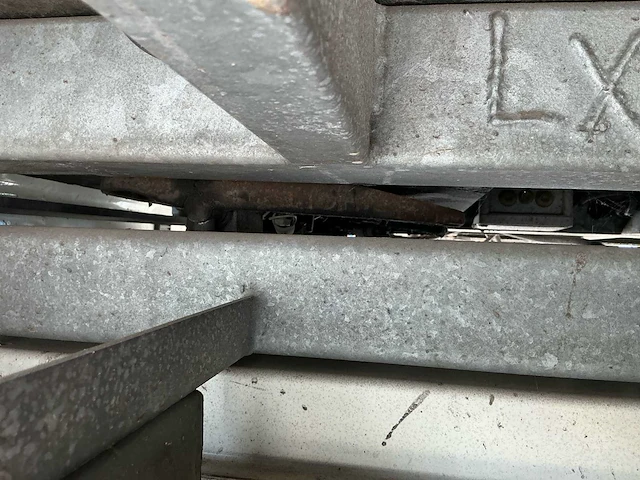 Volkswagen crafter 35 2.5 tdi l2 be combi bedrijfswagen - afbeelding 8 van  30
