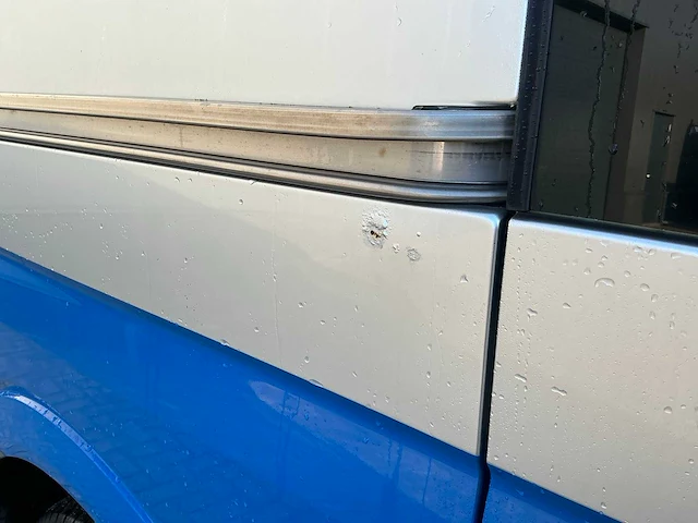 Volkswagen crafter 35 2.5 tdi l2h1 dc - van - afbeelding 9 van  22