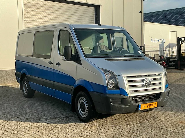 Volkswagen crafter 35 2.5 tdi l2h1 dc - van - afbeelding 12 van  22