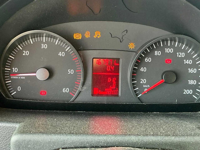 Volkswagen crafter 35 2.5 tdi l2h1 dc - van - afbeelding 19 van  22