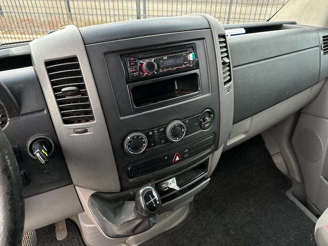 Volkswagen crafter 35 2.5 tdi l2h1 dc 109pk 2008 (origineel-nl), 62-vpj-5 - afbeelding 2 van  7