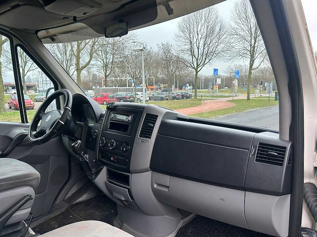 Volkswagen crafter 35 2.5 tdi l2h2 dc dubbellucht| 5-vht-29 - afbeelding 2 van  18