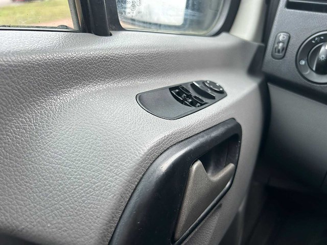 Volkswagen crafter 35 2.5 tdi l2h2 dc dubbellucht| 5-vht-29 - afbeelding 17 van  18