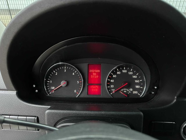 Volkswagen crafter 50 2.0 tdi l2h1 bm 150pk 2016, vz-045-r - afbeelding 13 van  39