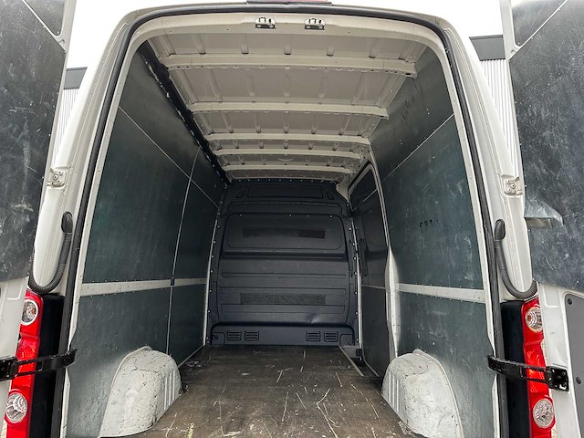 Volkswagen crafter 50 2.0 tdi l2h1 bm 150pk 2016, vz-045-r - afbeelding 17 van  39