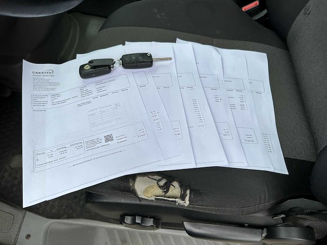 Volkswagen crafter 50 2.0 tdi l2h1 bm 150pk 2016, vz-045-r - afbeelding 33 van  39