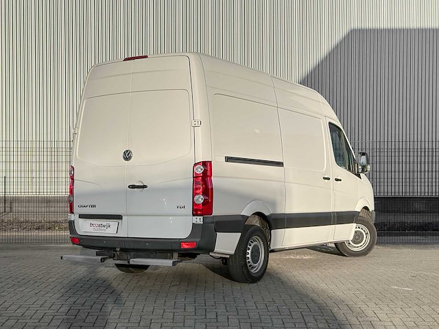 Volkswagen crafter 50 2.0 tdi l2h1 bm 150pk 2016, vz-045-r - afbeelding 36 van  39