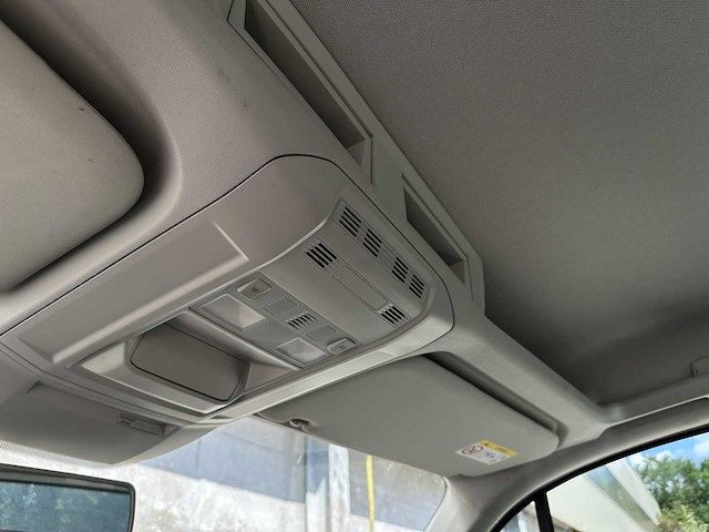 Volkswagen crafter 50 2.0 tdi l4 dldc highline dubbelcabine 177pk 2019 (origineel-nl) automaat, v-120-vl - afbeelding 55 van  75