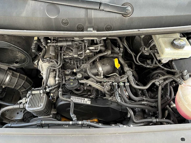 Volkswagen crafter 50 2.0 tdi l4 dldc highline dubbelcabine 177pk 2019 (origineel-nl) automaat, v-120-vl - afbeelding 73 van  91