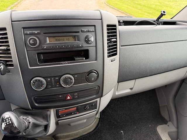 Volkswagen crafter 50 2.5 tdi l2h2, 10-vhs-8 - afbeelding 10 van  19