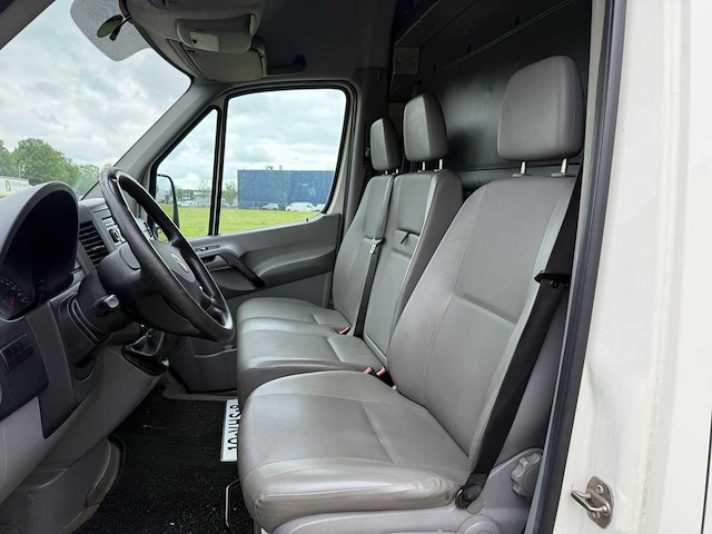 Volkswagen crafter 50 2.5 tdi l2h2, 10-vhs-8 - afbeelding 6 van  19