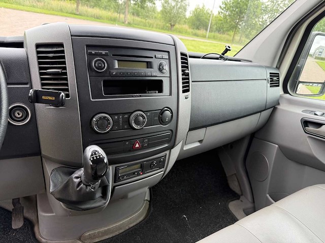 Volkswagen crafter 50 2.5 tdi l2h2, 10-vhs-8 - afbeelding 19 van  19