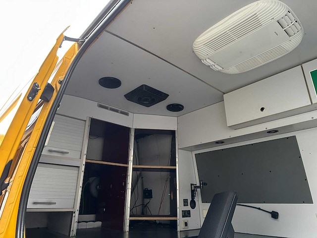 Volkswagen crafter 50 2.5 tdi l3h2 dc 163pk 2008, 22-bfz-4 - afbeelding 21 van  37