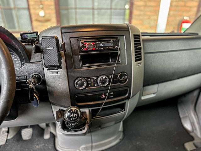 Volkswagen crafter camper 134pk 2011 (origineel-nl), h-493-hn - afbeelding 10 van  24