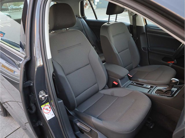 Volkswagen e-golf e-dition 100kw automaat 2020 - afbeelding 17 van  29