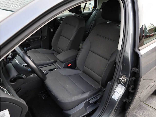 Volkswagen e-golf e-dition 100kw automaat 2020 - afbeelding 4 van  32