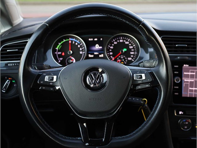 Volkswagen e-golf e-dition 100kw automaat 2020 - afbeelding 15 van  29