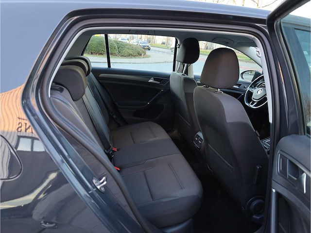 Volkswagen e-golf e-dition 100kw automaat 2020 - afbeelding 25 van  29