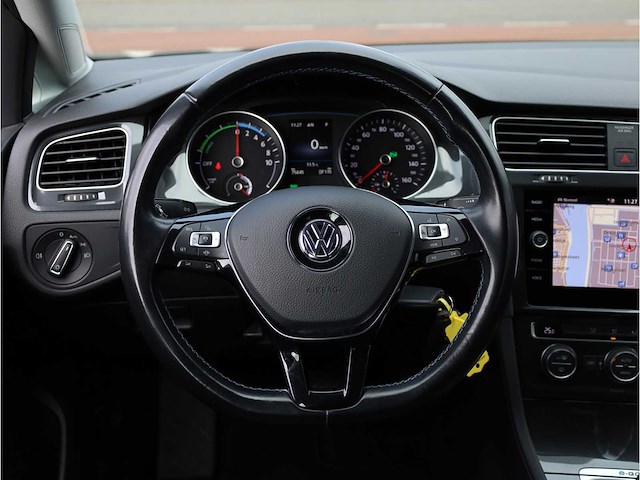 Volkswagen e-golf e-dition 100kw automaat 2020 - afbeelding 16 van  32