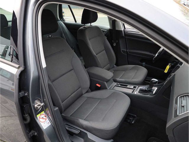 Volkswagen e-golf e-dition 100kw automaat 2020 - afbeelding 26 van  32