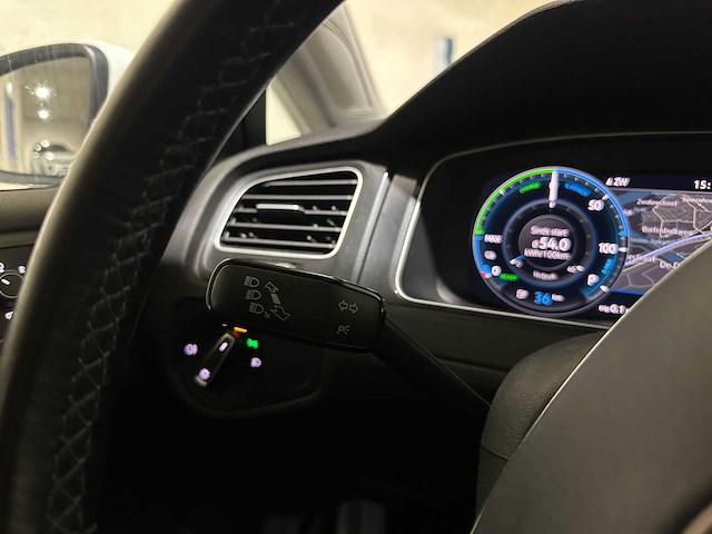 Volkswagen e-golf e-dition 136pk 2020, k-596-hs - afbeelding 18 van  42